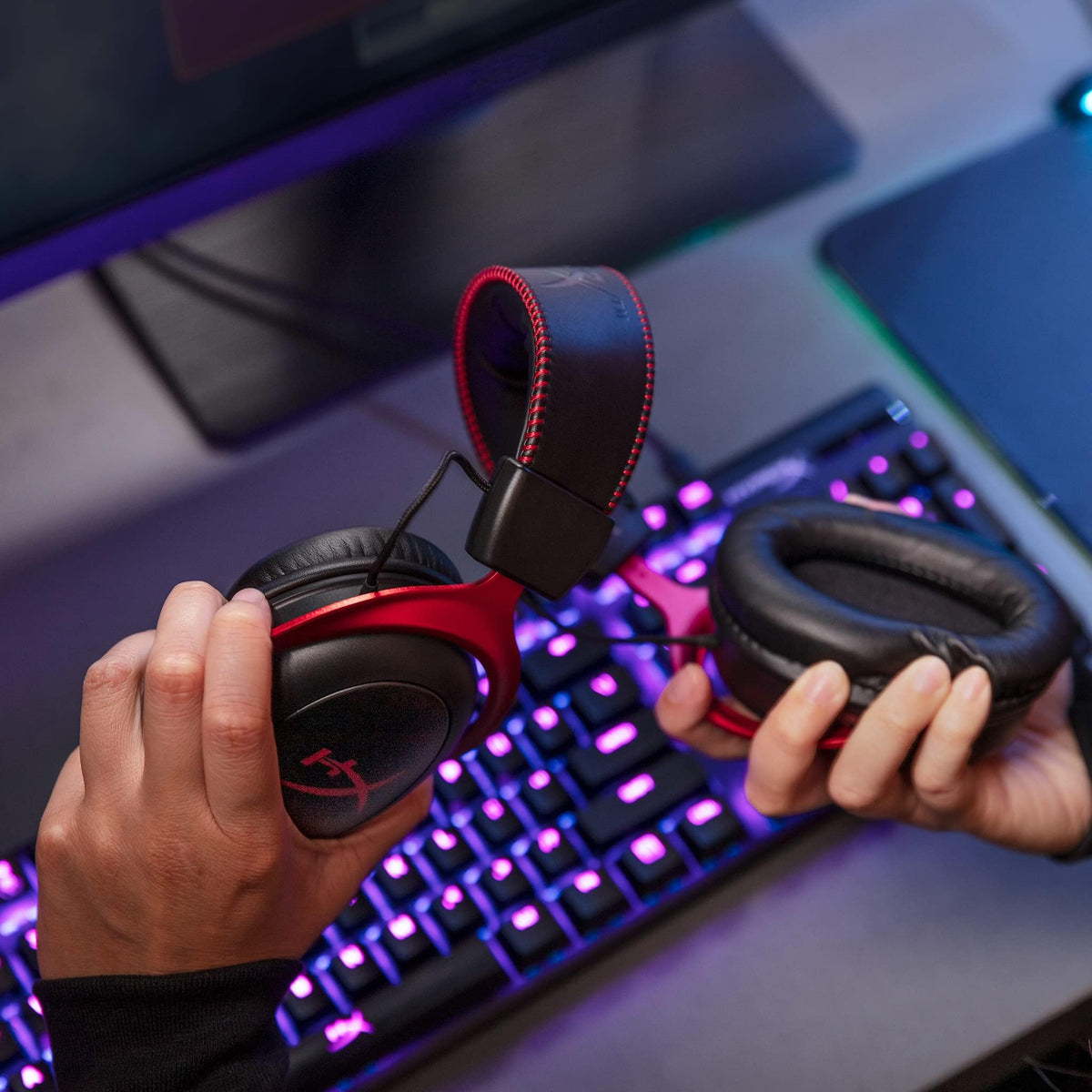 HyperX Cloud II Gaming Headset - 7.1 Surround Sound - Memory Foam Ear Pad