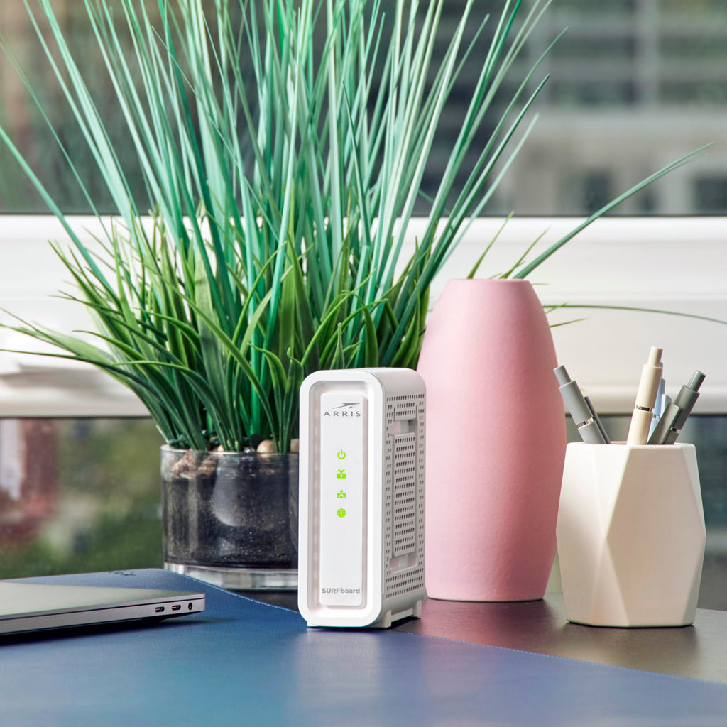 ARRIS SURFboard SB8200 DOCSIS 3.1 Multi‑Gig Cable Modem