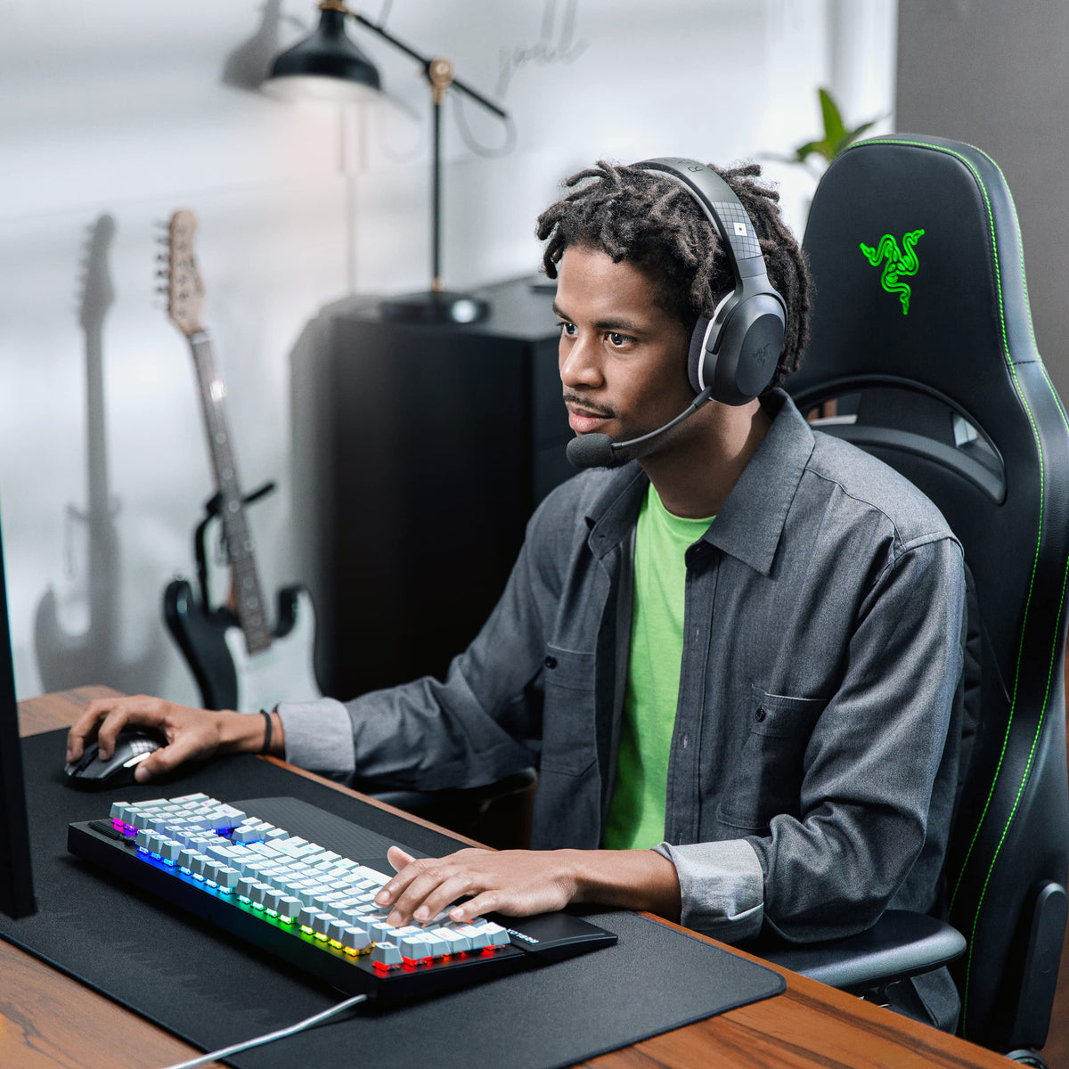 Razer Barracuda Pro Wireless Gaming Headset